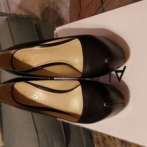Aldo black pumps